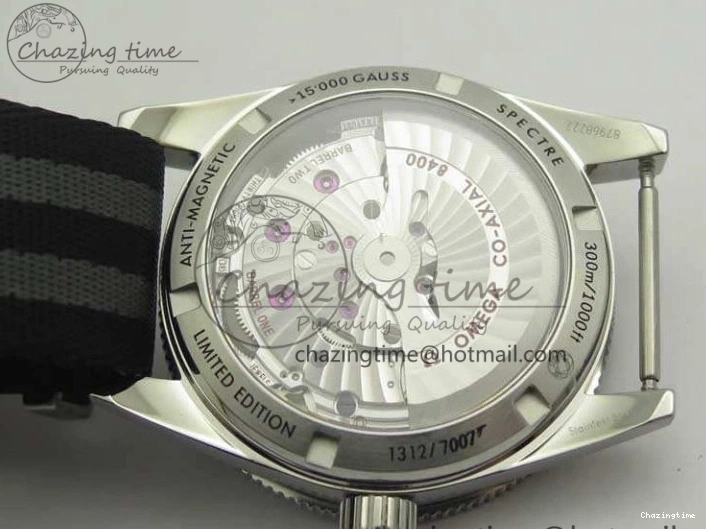 0713 Lightweight Seamaster 300 “Spectre” Limited Edition VSF 1:1 Best Edition On “007” Nato Strap A8400 Super Clone 8075